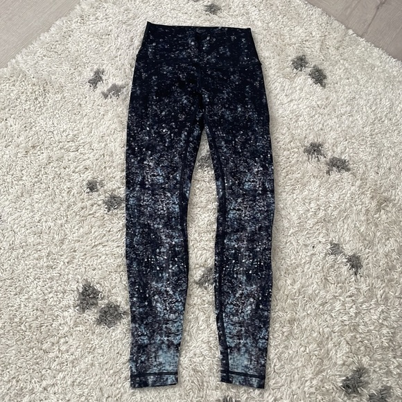 Lululemon Leggings - Picture 1 of 4